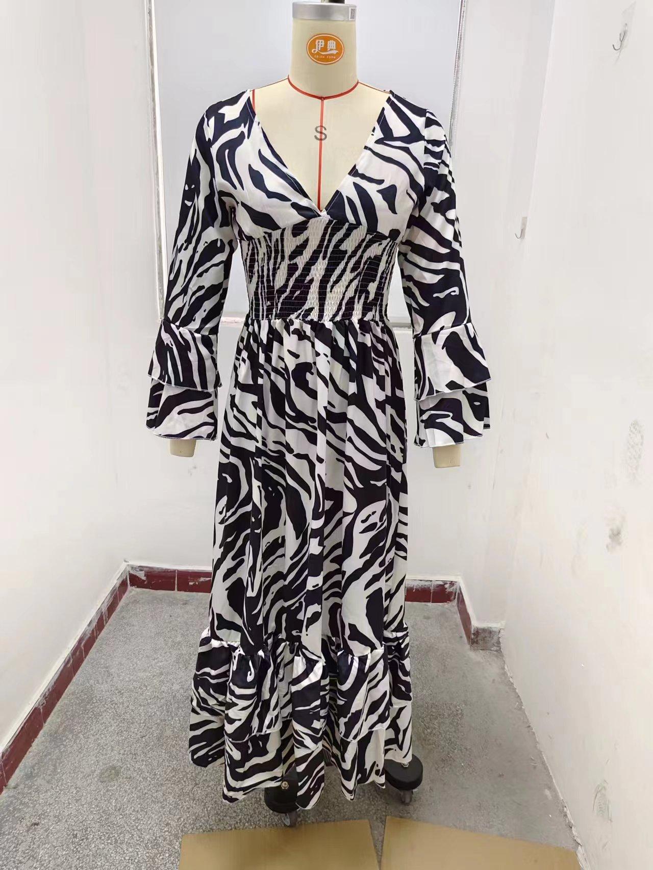 π Vintage Boho loose casual dress with V-neckline and high waist π